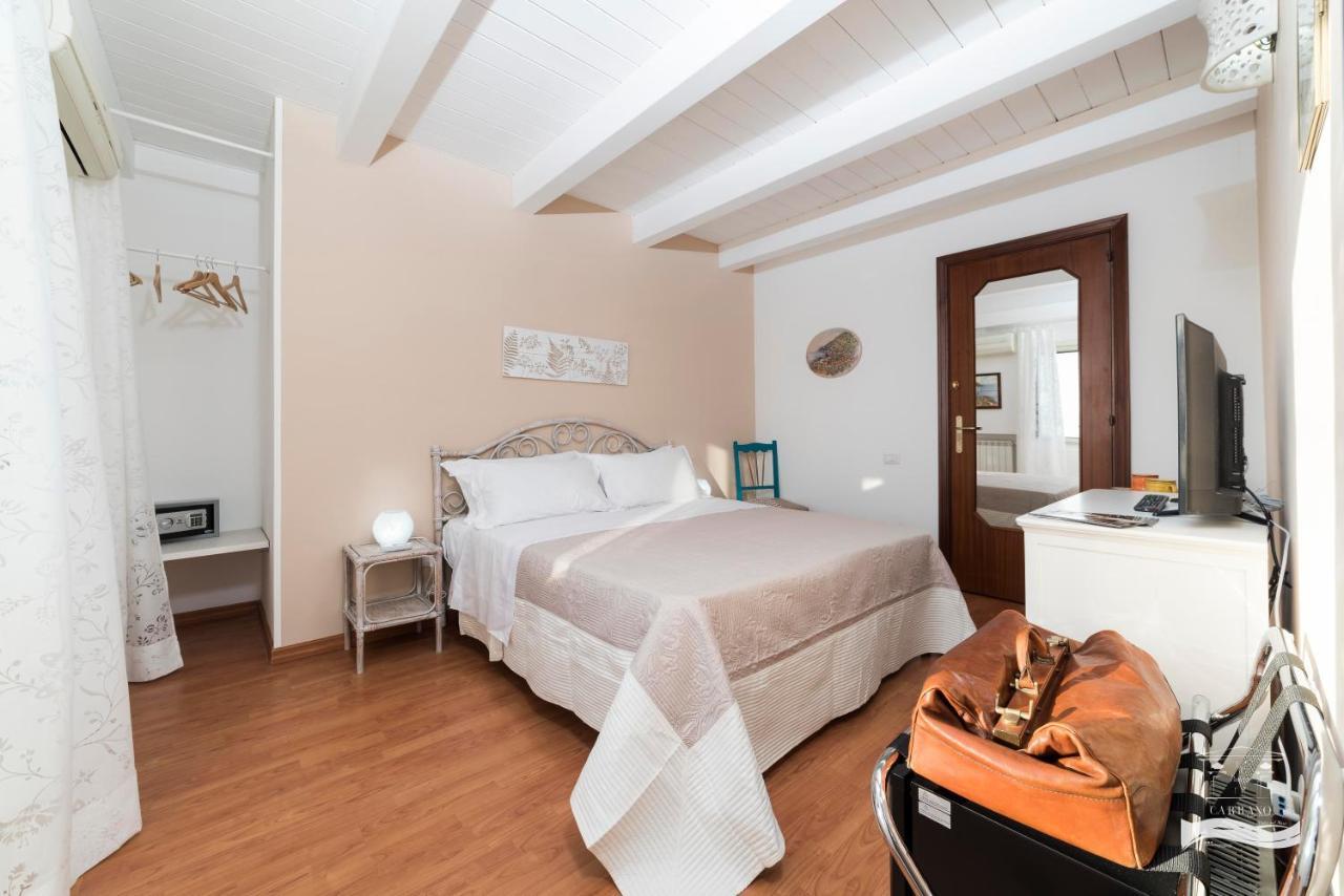 Palazzo Carrano Vietri Sul Mare Bed & Breakfast Exterior photo